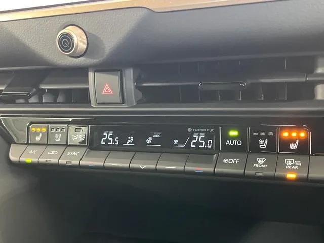 Toyota Crown Sport Z 2024 photo 5