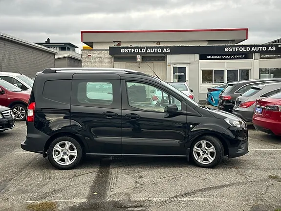 Ford Transit Courier 2024 photo 4
