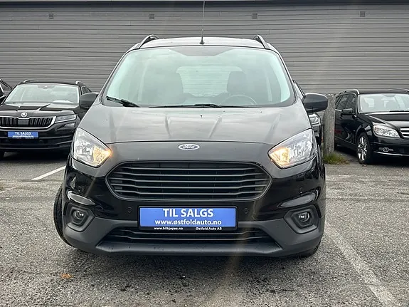 Ford Transit Courier 2024 photo 2