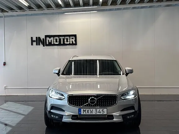 Volvo V90 Cross Country 2018 photo 4