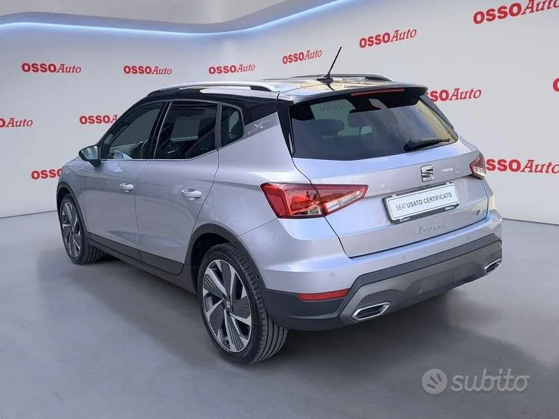 Seat Arona 2024 photo 4
