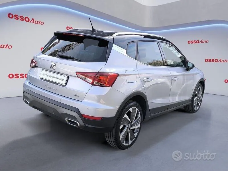 Seat Arona 2024 photo 3