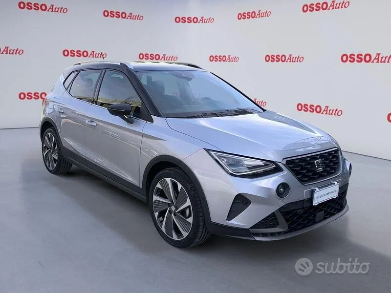 Seat Arona 2024 photo 2
