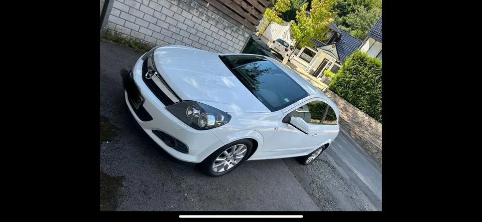 Opel Astra Gtc