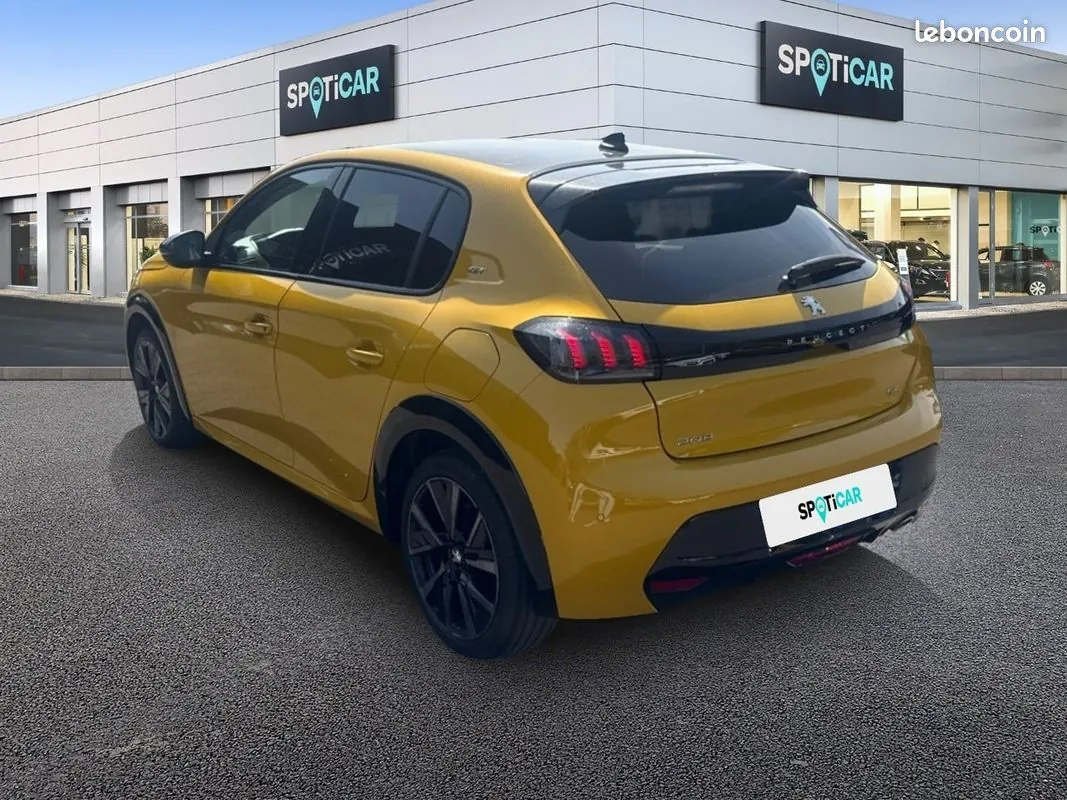 Peugeot 208 2023 photo 3