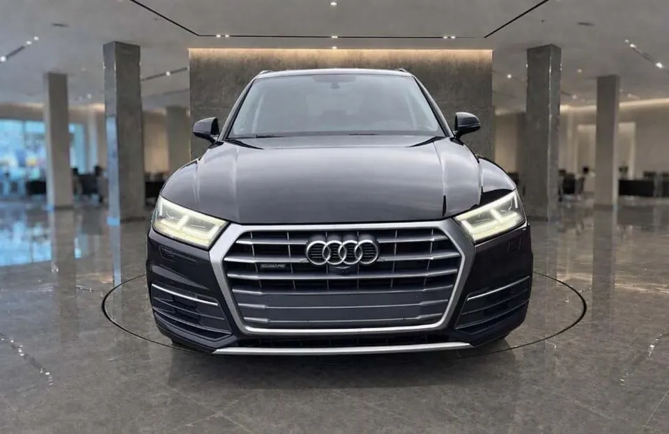 Audi Q5 2019 photo 2