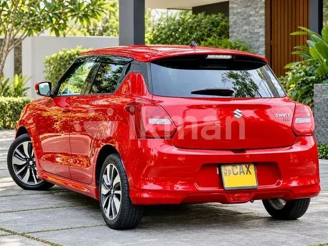 Suzuki Swift 2018 photo 2