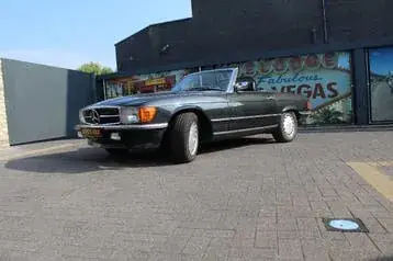 Mercedes-Benz 560 Sl