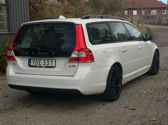 Volvo V70 2016 photo 4