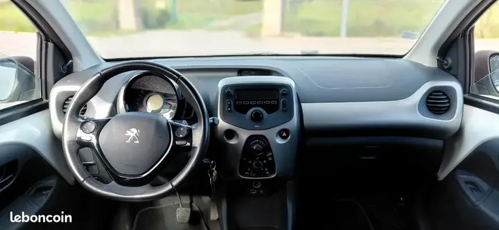 Peugeot 108 2016 photo 3