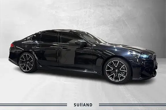 BMW M5 2025 photo 3