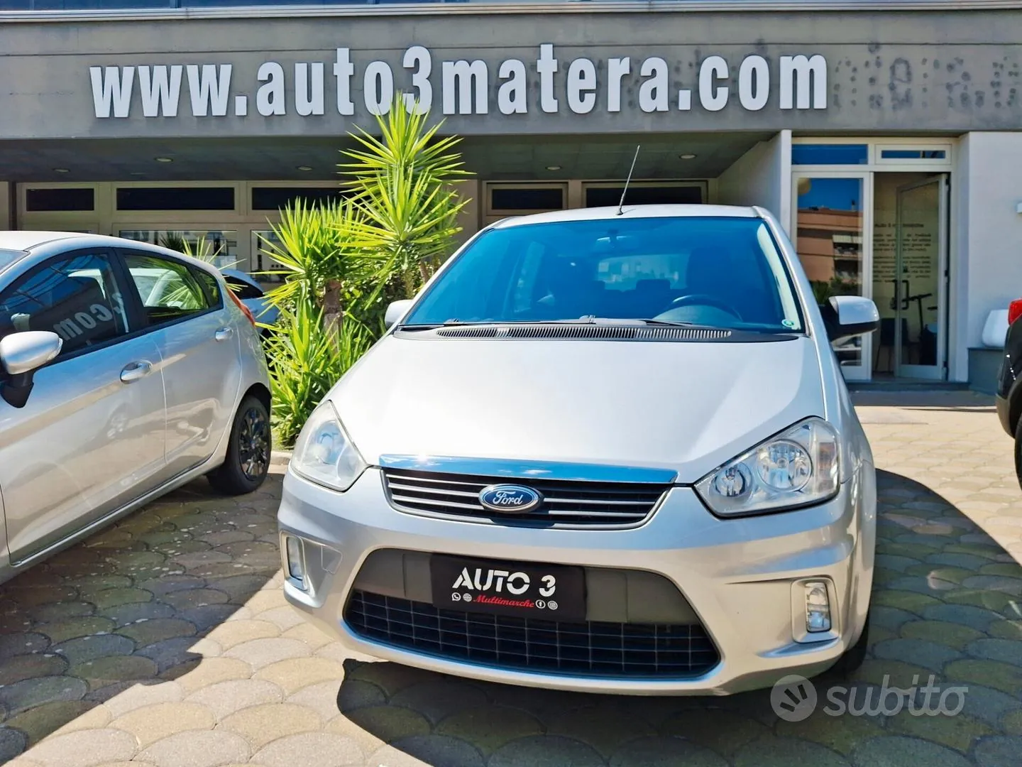 Ford C-Max 2010 photo 2