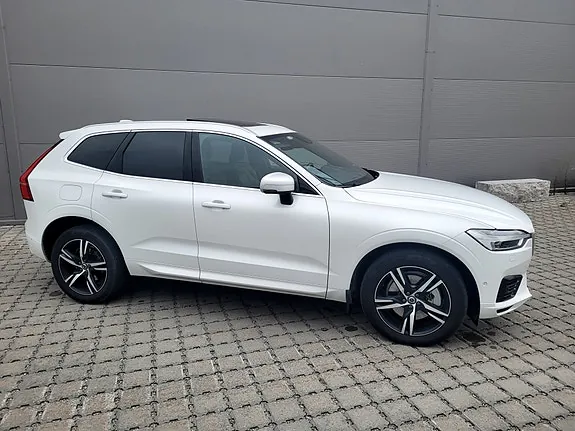Volvo Xc60 2018 photo 3