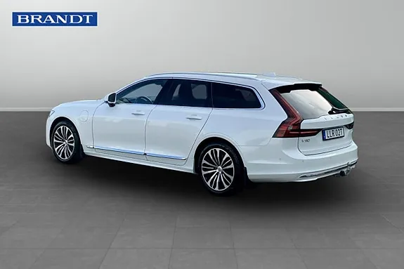 Volvo V90 2025 photo 2