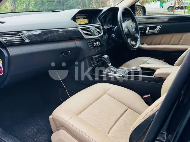 Mercedes-Benz E200 2011 photo 5