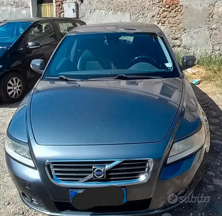 Volvo V50