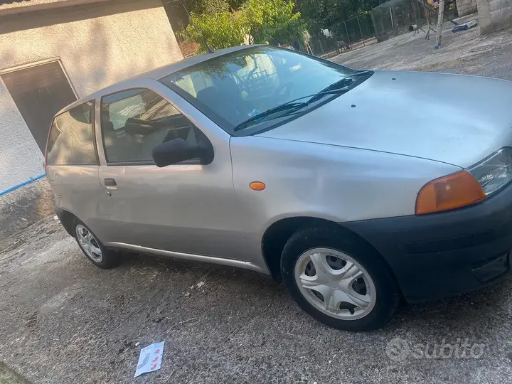 Fiat Punto 1997 photo 3