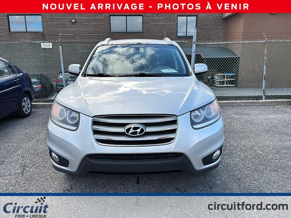Hyundai Santa Fe 2012 photo 2