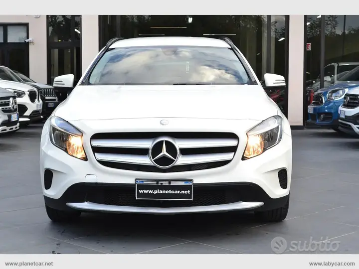 Mercedes-Benz Gla 2016 photo 2