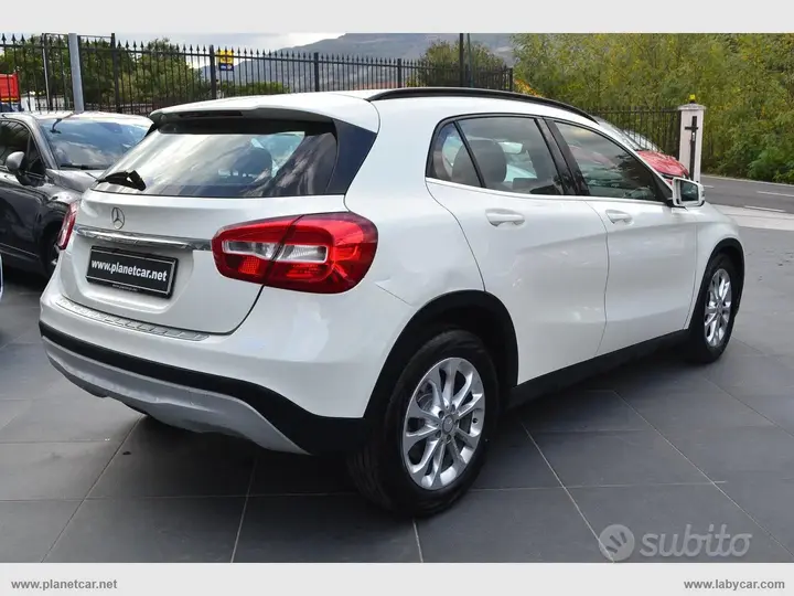 Mercedes-Benz Gla 2016 photo 4