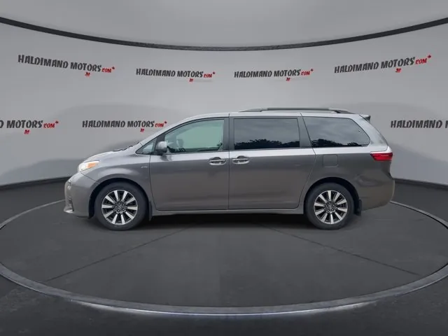 Toyota Sienna 2018 photo 5
