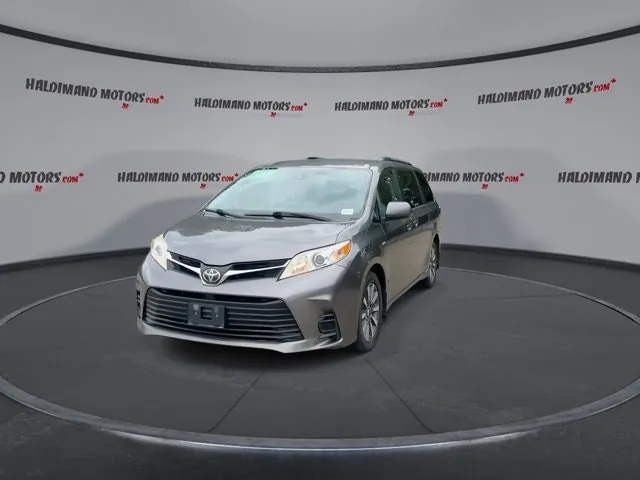 Toyota Sienna 2018 photo 4