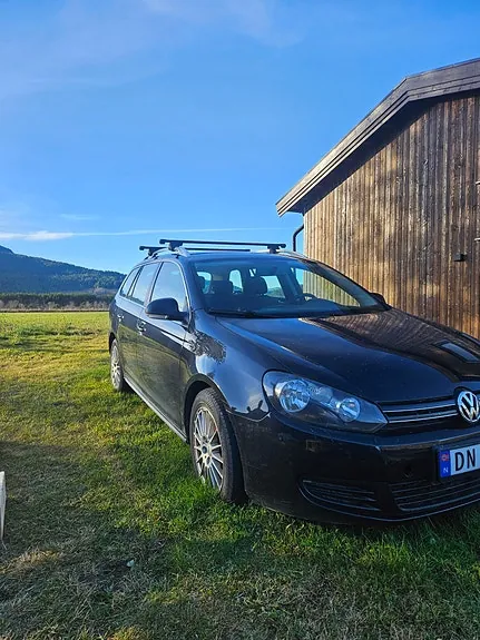 Volkswagen Golf Vi 2010 photo 2