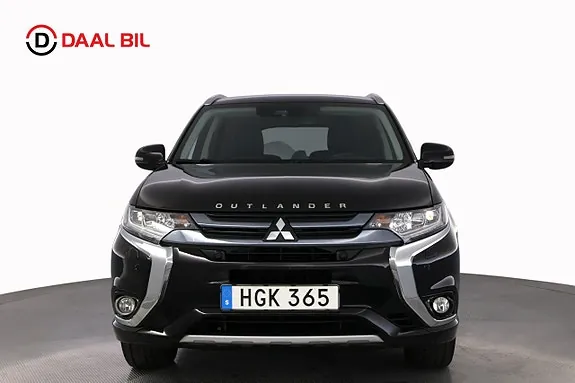 Mitsubishi Outlander 2018 photo 2