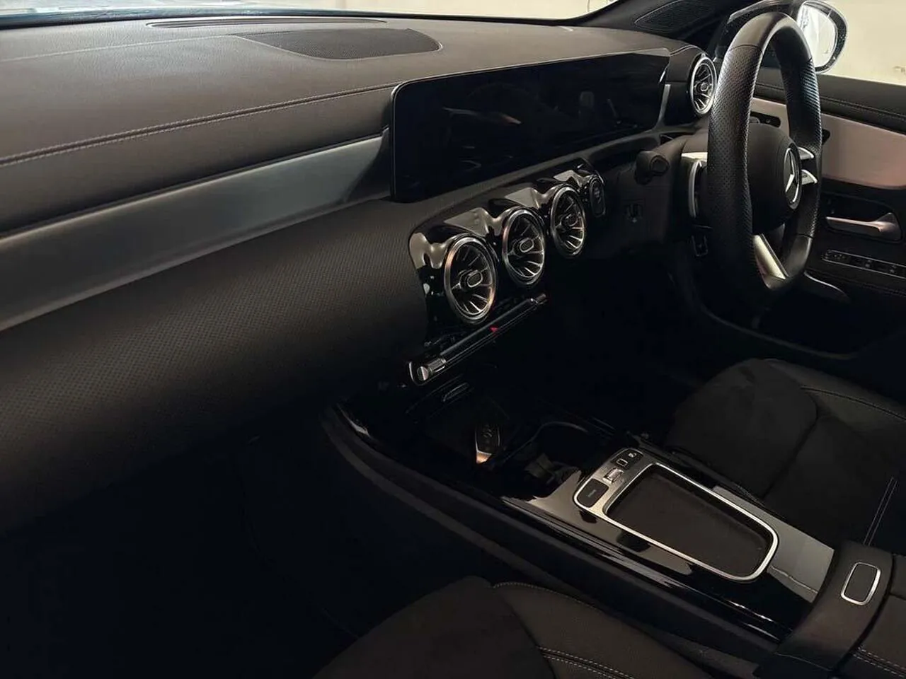 Mercedes-Benz Eqc 2023 photo 3