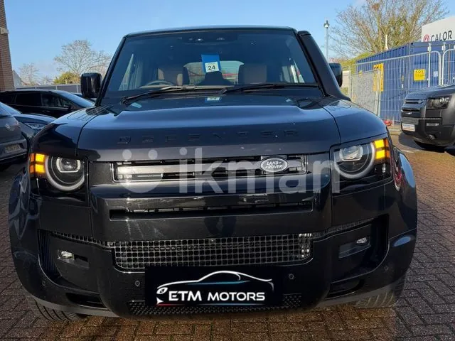 Land Rover Defender 2026 photo 3