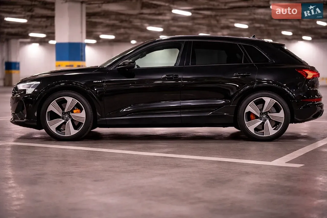 Audi E-Tron 2020 photo 2