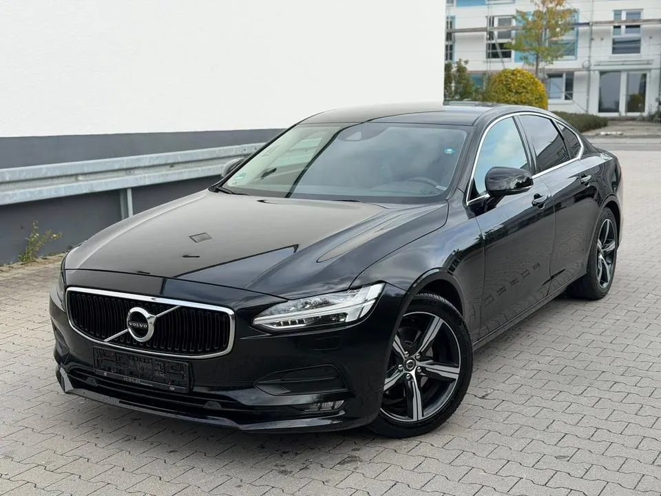 Volvo S90