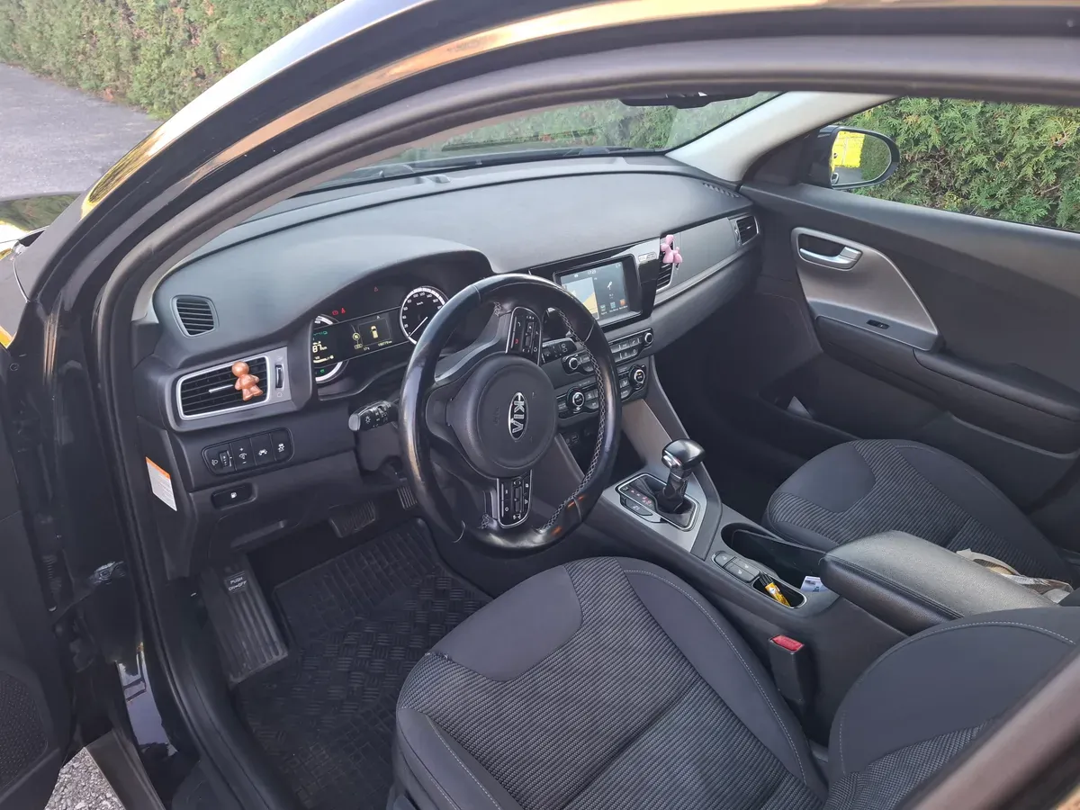 Kia Niro 2016 photo 3