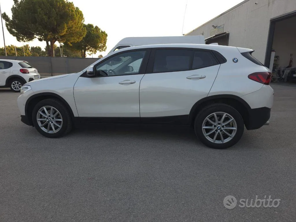BMW X2 2022 photo 2