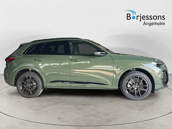 Audi Q5 2025 photo 2