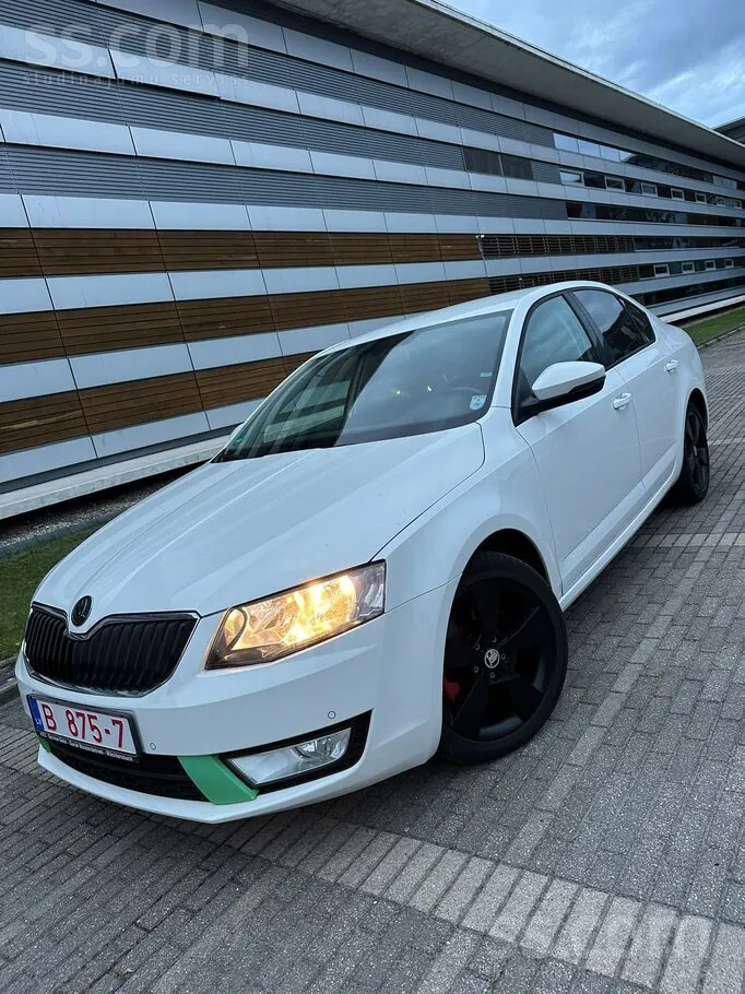 Skoda Octavia 2013 photo 3