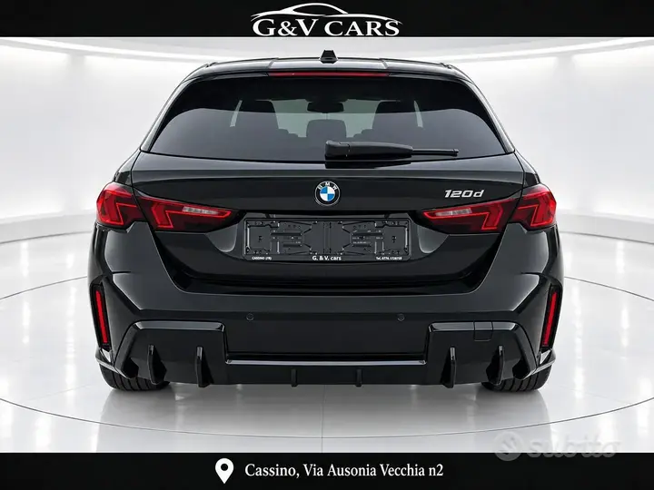 BMW 120D 2024 photo 3
