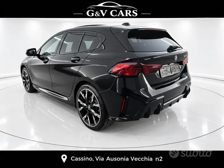 BMW 120D 2024 photo 2