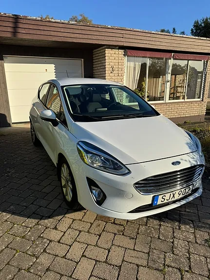 Ford Fiesta 2018 photo 2