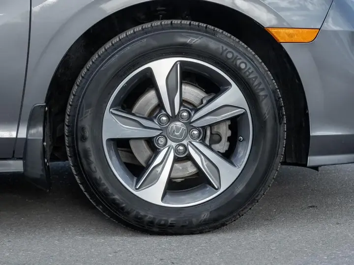 Honda Odyssey 2018 photo 4