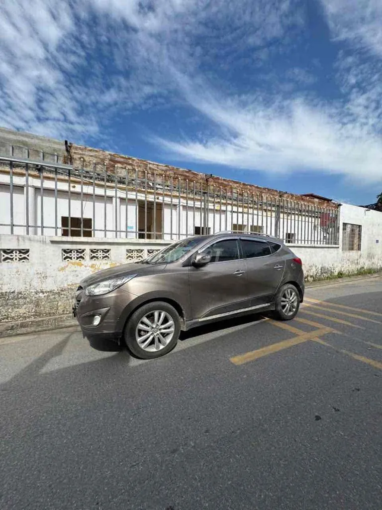 Hyundai Tucson 2012 photo 4