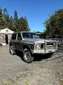 Nissan Patrol 1991 photo 2