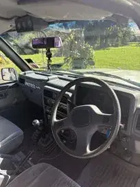 Nissan Patrol 1991 photo 4