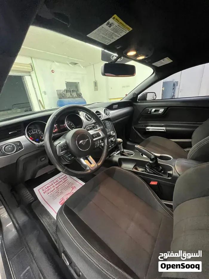 Ford Mustang 2018 photo 3