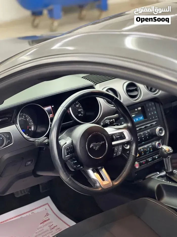 Ford Mustang 2018 photo 2