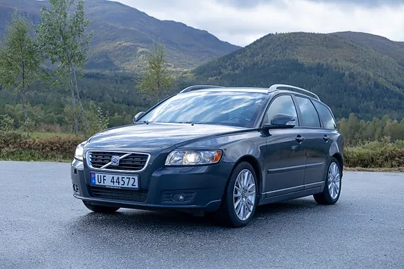 Volvo V50