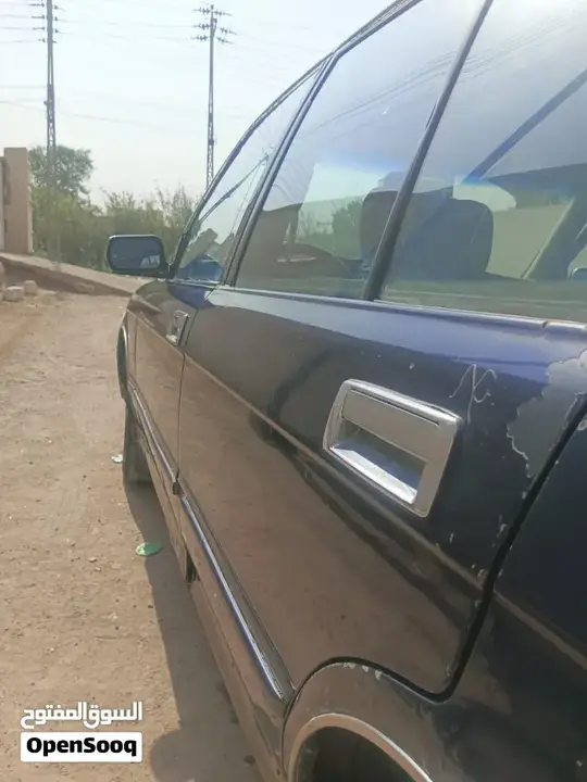 Toyota Crown 1992 photo 3