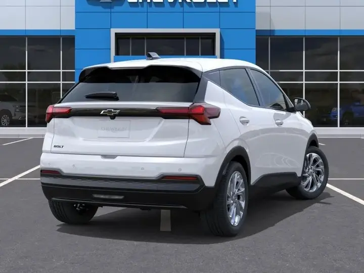 Chevrolet Bolt 2027 photo 4