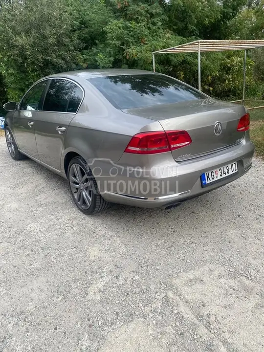 Volkswagen Passat 2012 photo 4