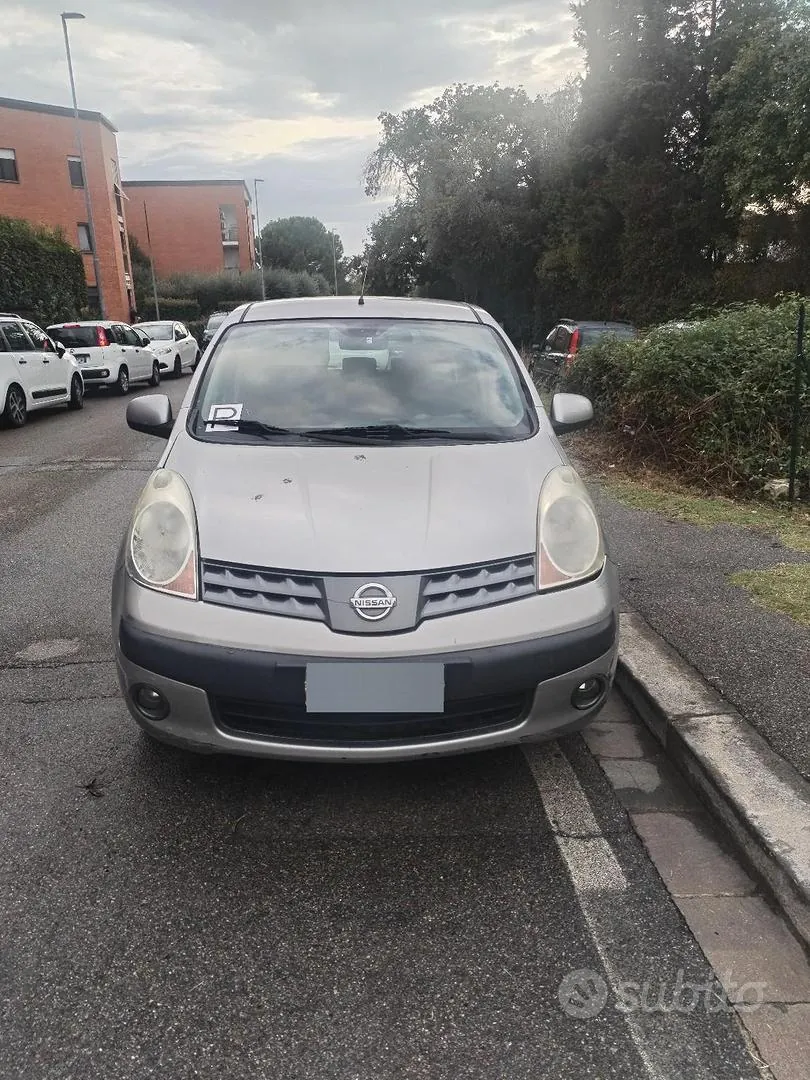 Nissan Note 2006 photo 5